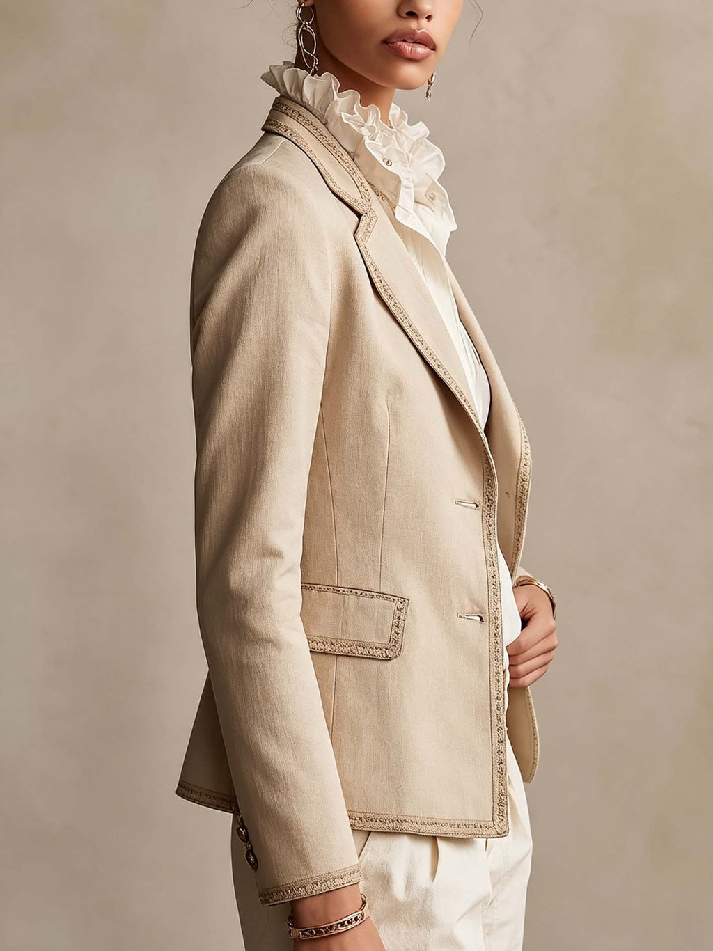 Josephine™ | Beige Vintage Trim Blazer