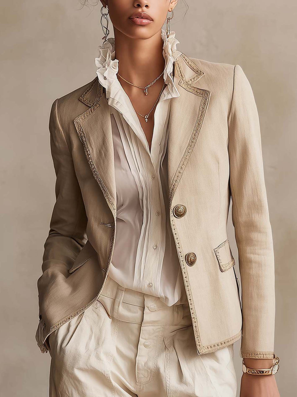 Josephine™ | Beige Vintage Trim Blazer