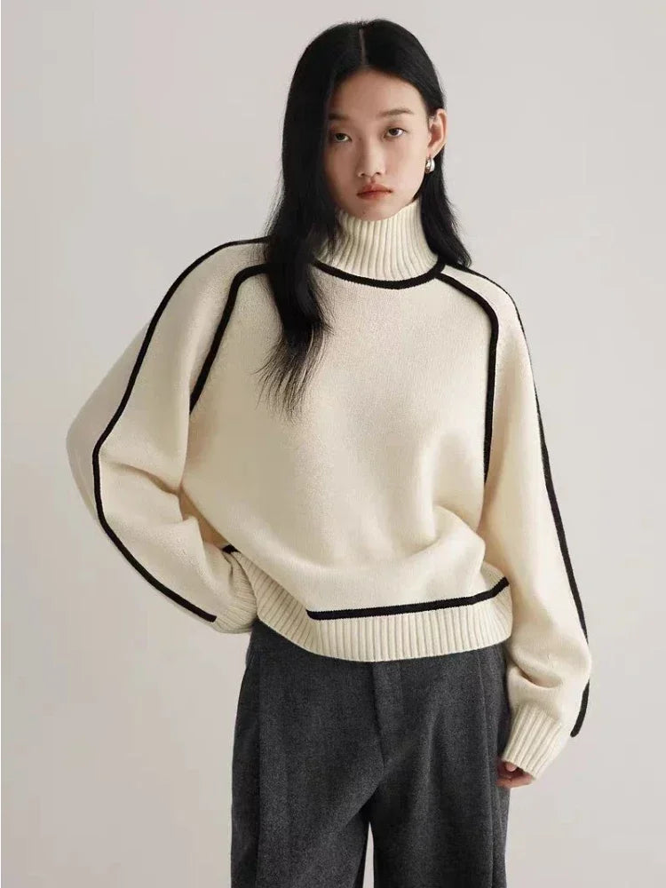 Essence™ | Contrast Knit Turtleneck