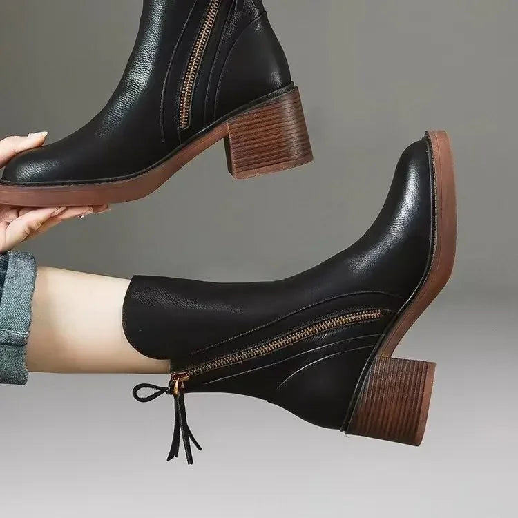 Avery™ | Classic Leather Ankle Boots