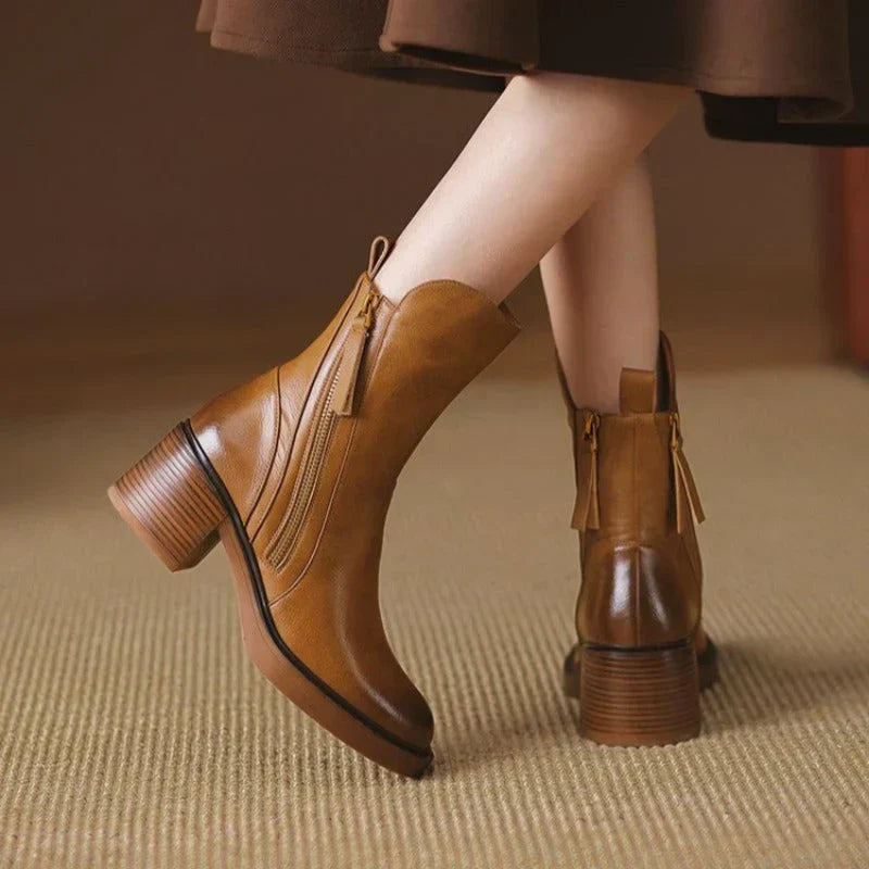Avery™ | Classic Leather Ankle Boots