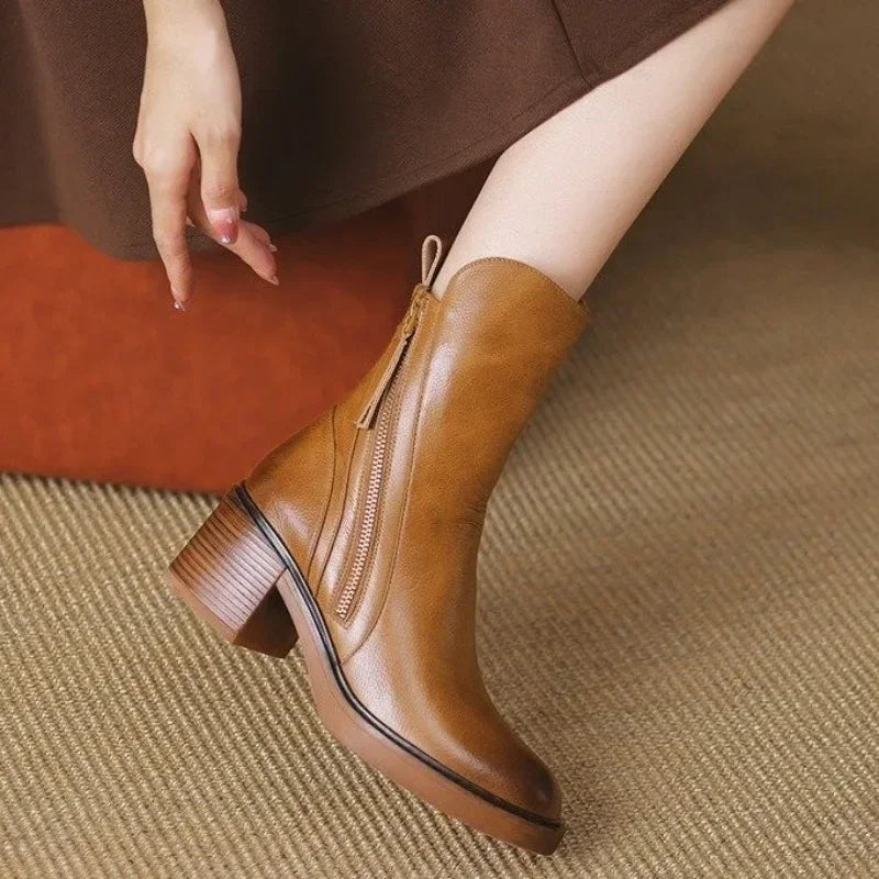 Avery™ | Classic Leather Ankle Boots