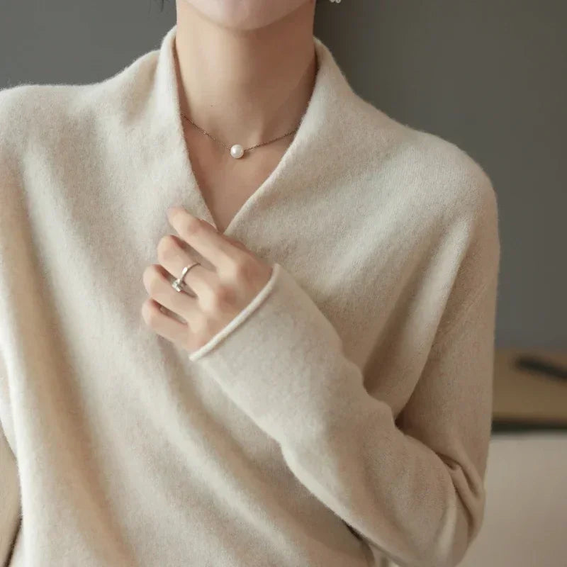 Bellaria™ | Wool V-Neck Pullover